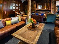 Reception Lounge - Peppers Cradle Mountain Lodge