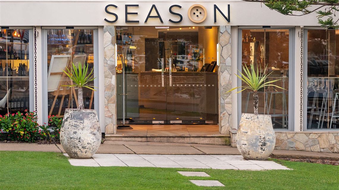 Kingscliff Restaurants & Dining Peppers Salt Resort & Spa