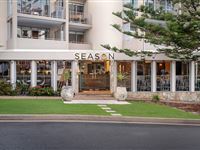 Season Restaurant - Peppers Salt Resort & Spa Kingscliff