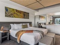 Gorge River Deluxe - Peppers Silo Hotel
