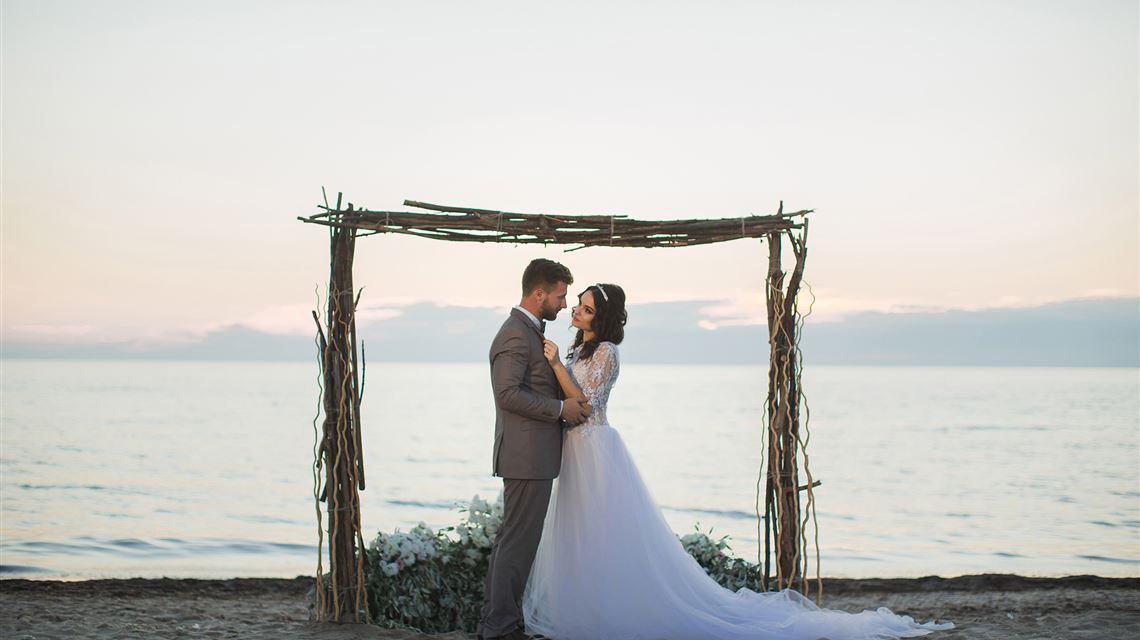 Airlie Beach Weddings Peppers Airlie Beach