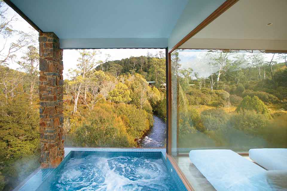 https://www.peppers.com.au/Portals/3/Images/Property/PeppersCradleMountainLodge/Peppers-Cradle-Mountain-Lodge-Waldheim-Spa.jpg